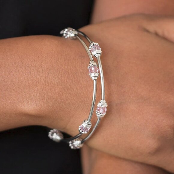 Paparazzi Jewelry Accessories - Into Infinity - Pink Bracelet - Vintage - Picture 1 of 4